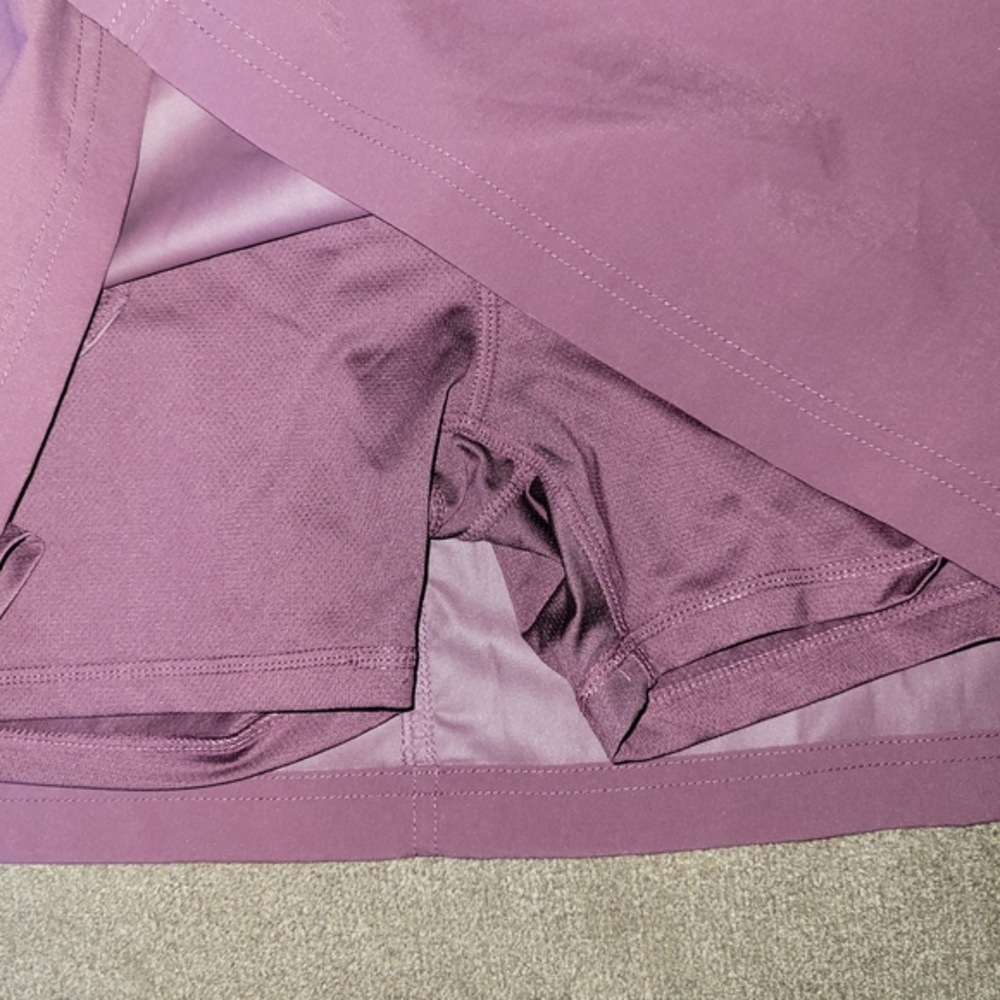 32‎ Cool Purple Skort Size XL, NWT - Picture 3 of 3